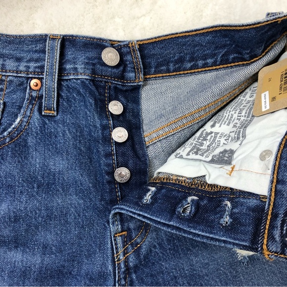 Levi’s  501  High Rise Cutoff denim short button fly Size 26 NWT - Picture 4 of 16